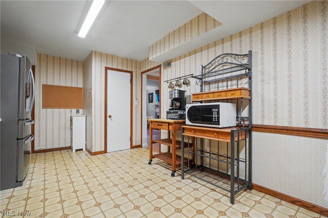 City/Canfield - Residential