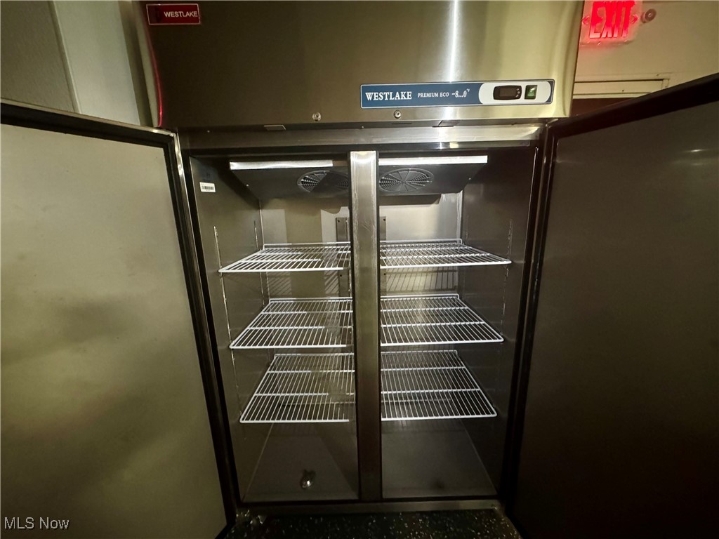 City/Canton - Commercial Sale