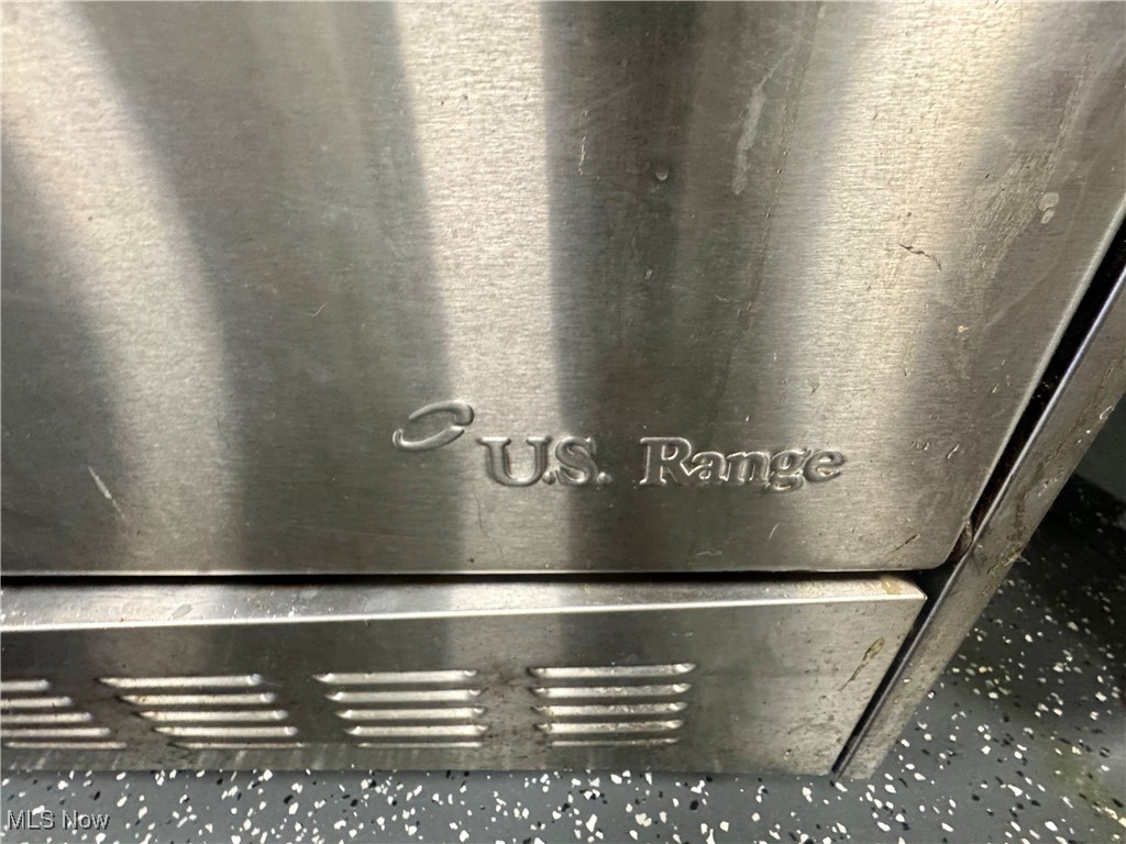 City/Canton - Commercial Sale