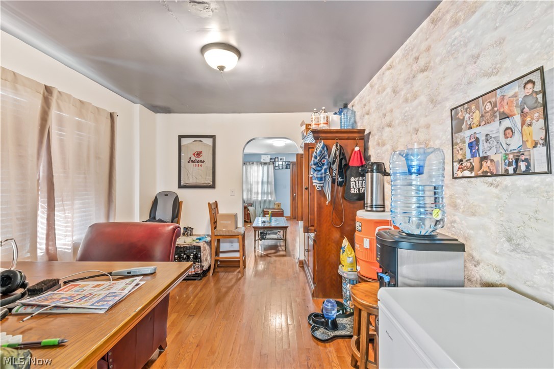 East Barberton Land Cos - Residential Income