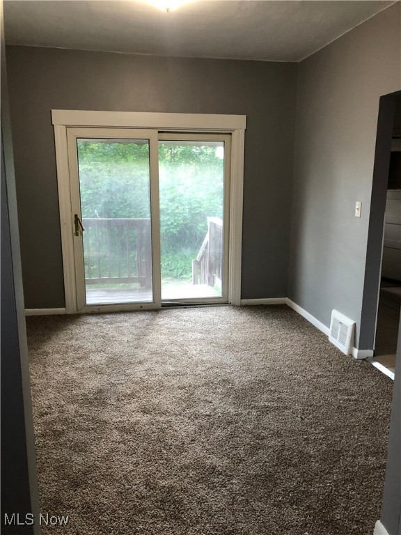 4864 E 84th Street, Garfield Heights, Ohio image 4