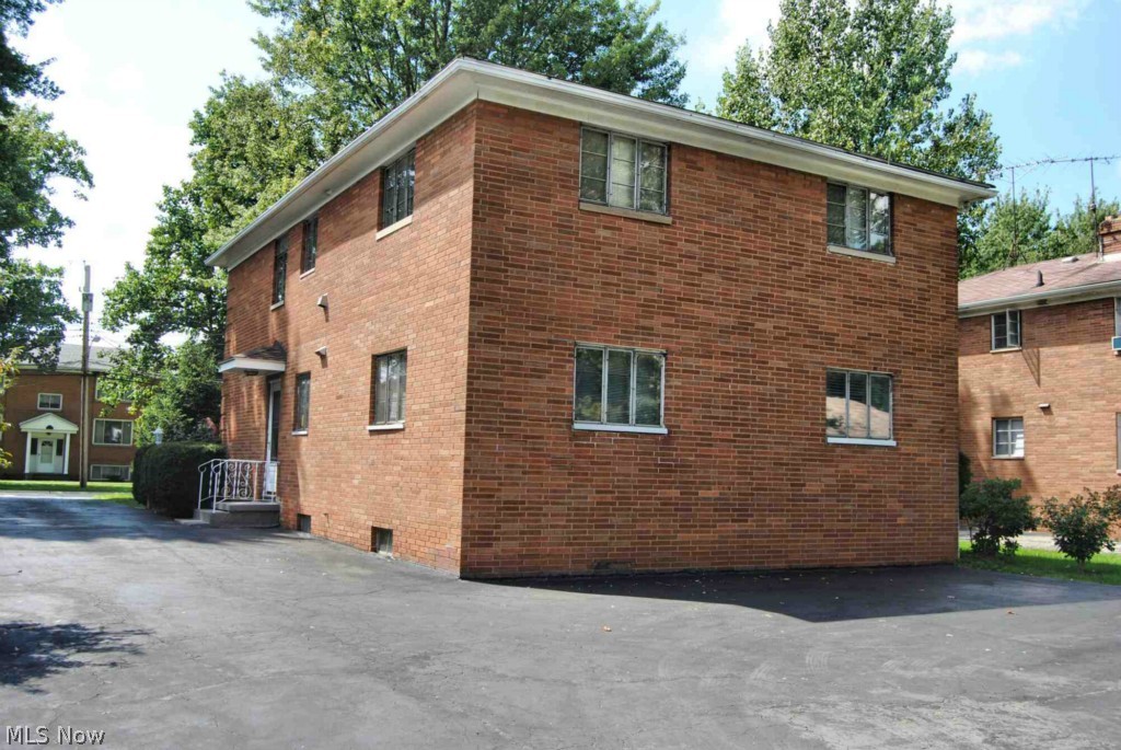 Fairlawn Heights Estates - Residential Income