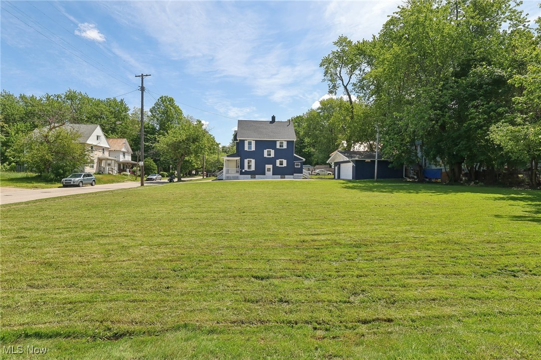 932 W 43rd Street, Ashtabula, Ohio image 42