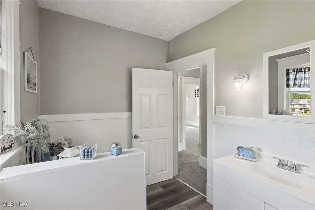 932 W 43rd Street, Ashtabula, Ohio image 31