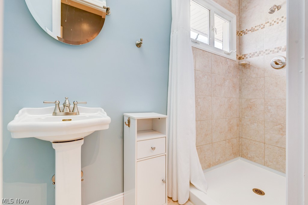 Euclid 11 - Residential