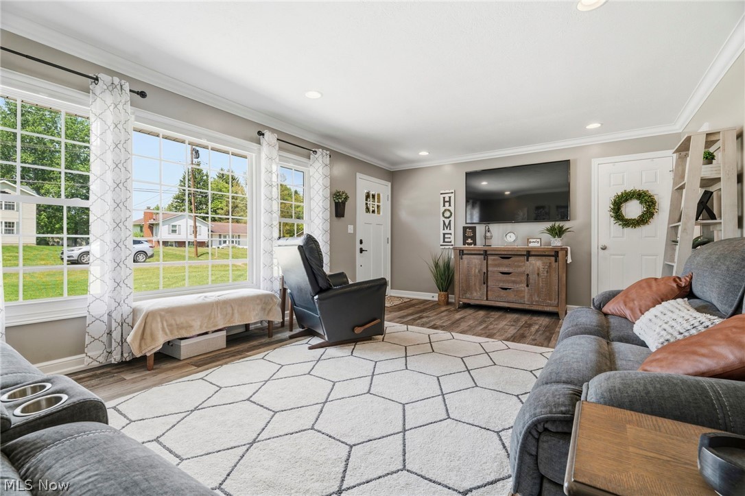 Meadow Grove - Residential