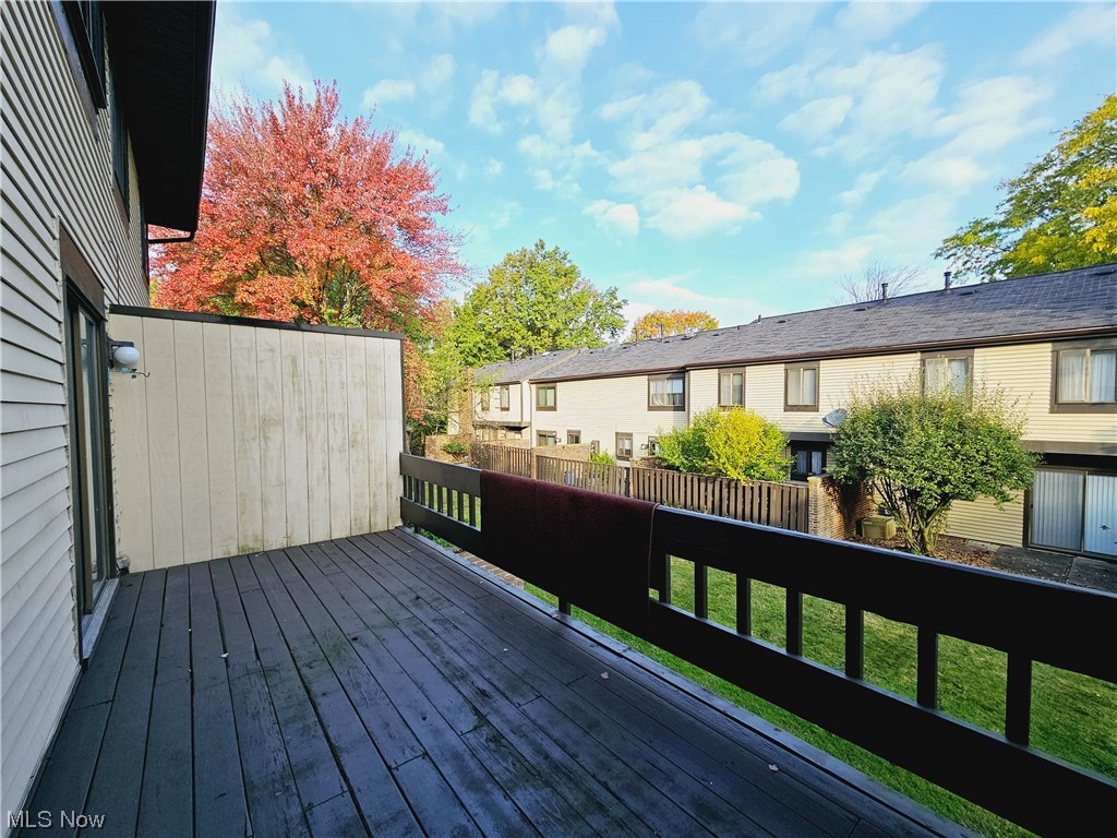 Richmond Place Condo Ph 02 - Residential