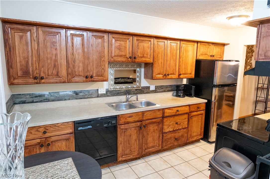 Richmond Place Condo Ph 02 - Residential