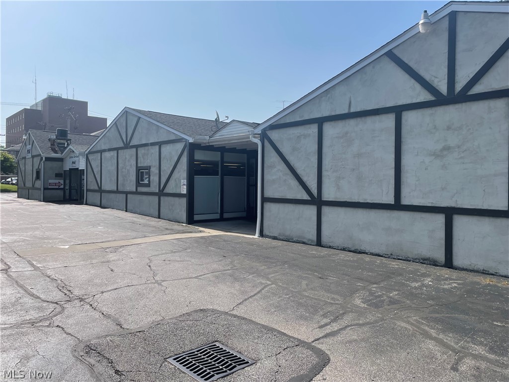 Acw - Commercial Sale