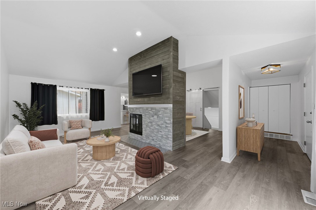 Yorktown 09 - Residential