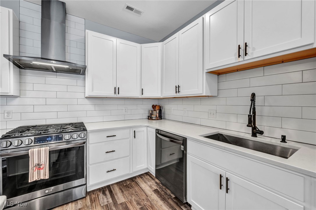 Vicksburg Court - Residential