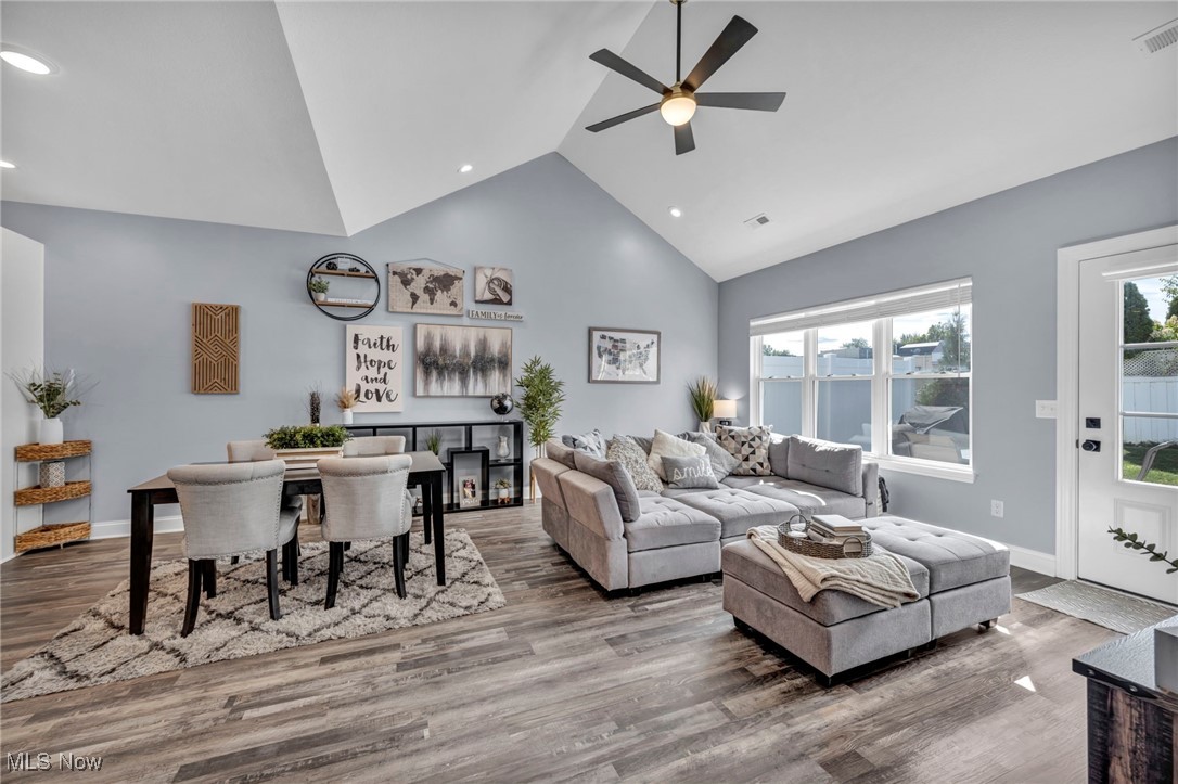 Vicksburg Court - Residential