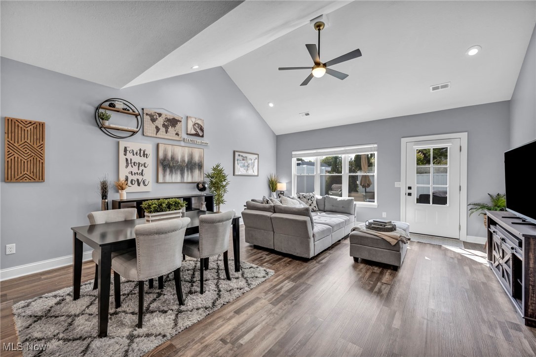 Vicksburg Court - Residential