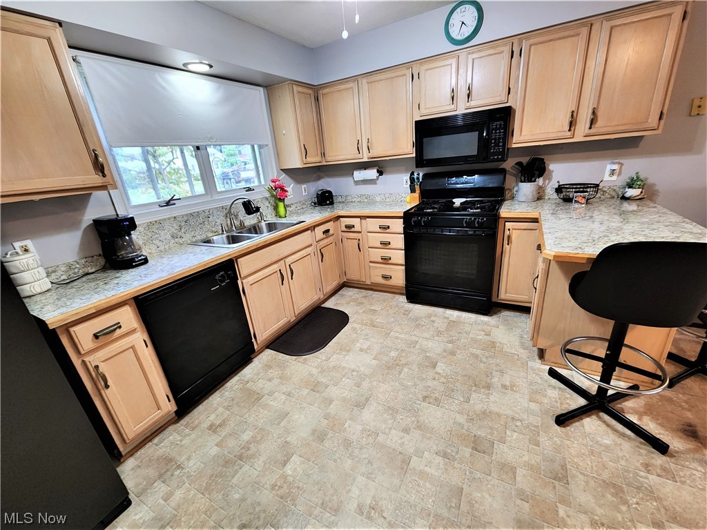 Village/Gloria Glens Park - Residential