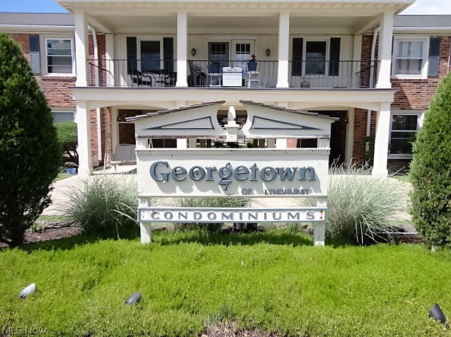 Georgetown/Lyndhurstcondo - Residential