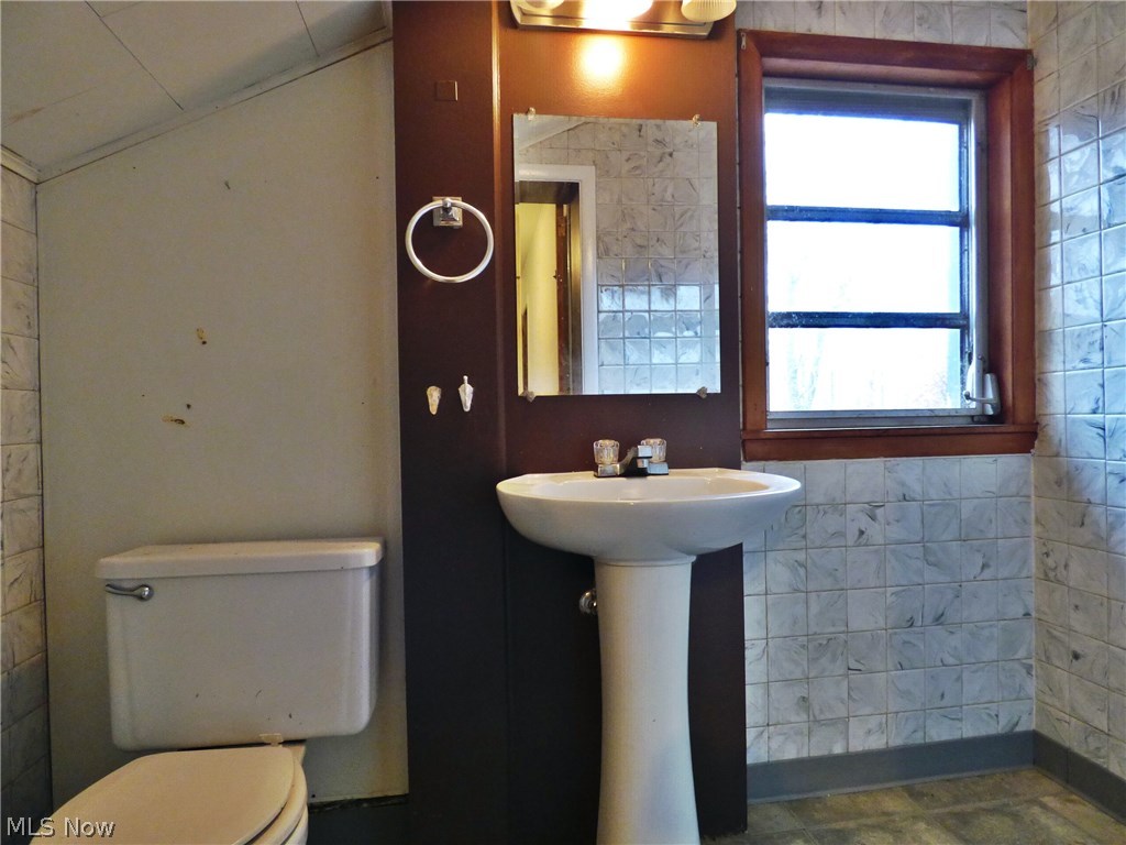 Sunnyside Beach - Residential