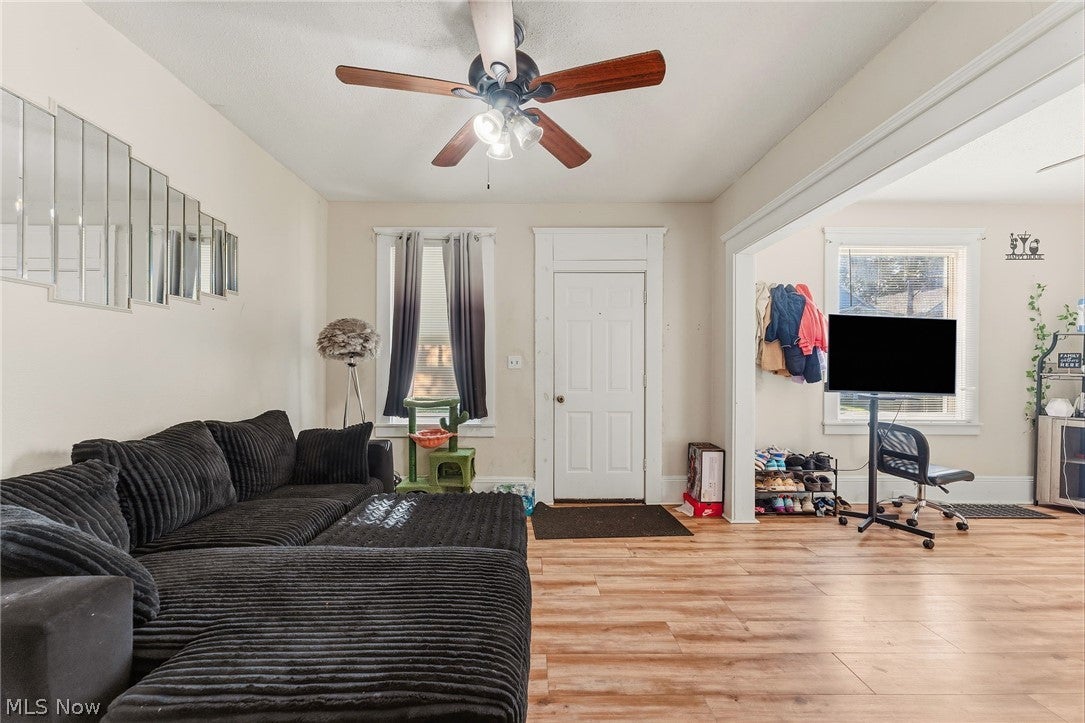 2032 W 104th Street