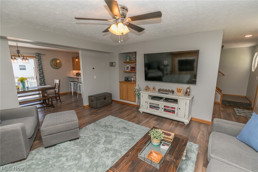 Center Rdg Heights - Residential