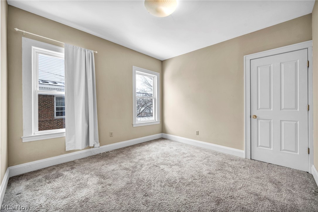 Euclid Heights - Residential Income