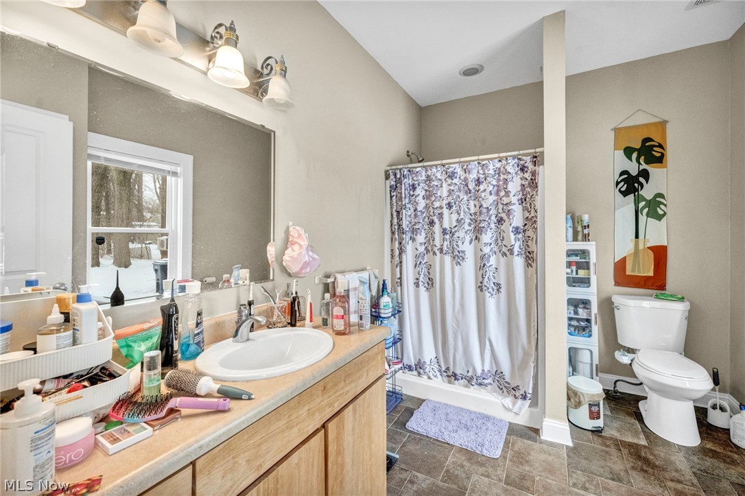 Euclid Heights - Residential Income