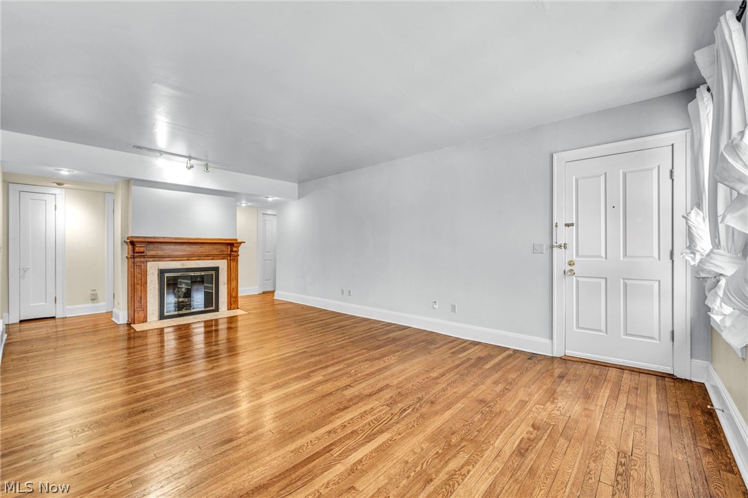 Euclid Heights - Residential Income