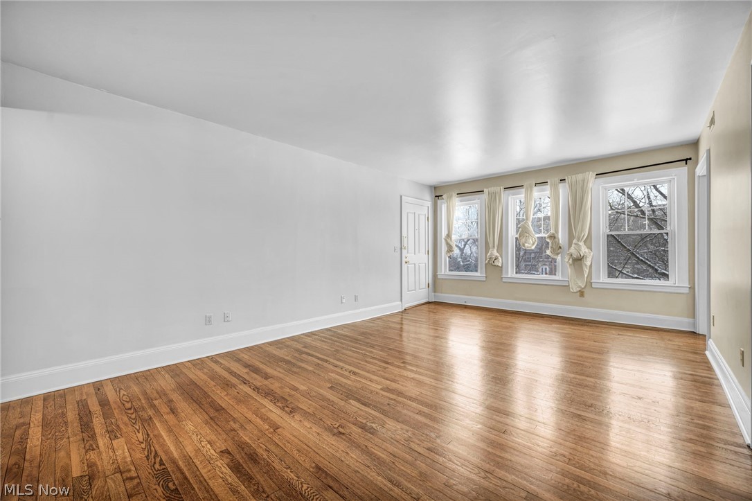 Euclid Heights - Residential Income