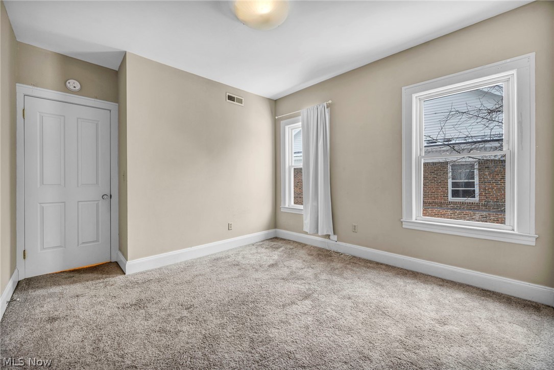 Euclid Heights - Residential Income