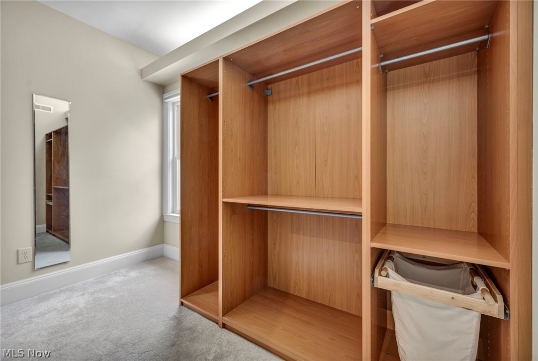 Euclid Heights - Residential Income