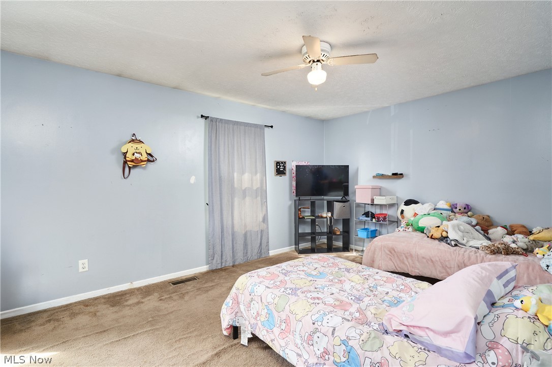 R Homes Acres - Residential