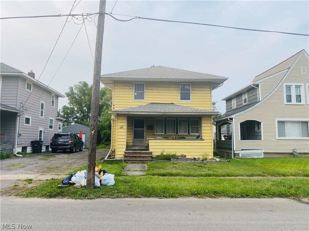 615 Dewey Avenue