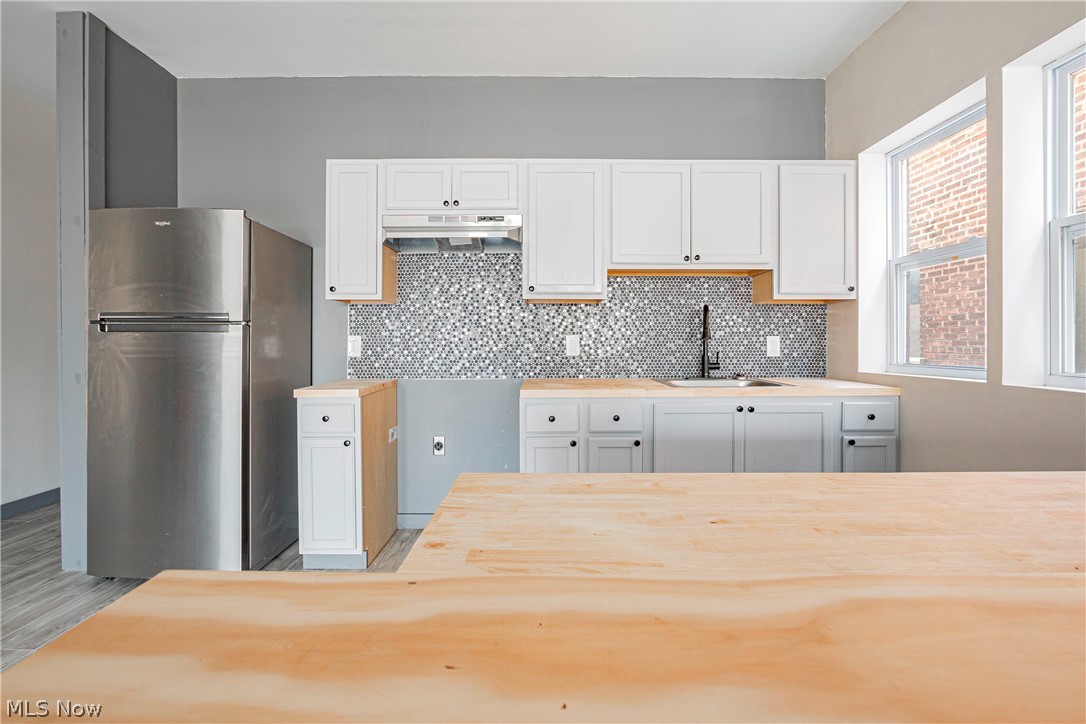 Lake Shore Blvd - Residential Income