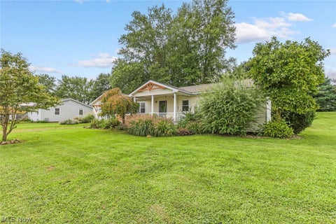 Homes For Sale - 89 Beard Street<br/> Frazeysburg, OH 43822
