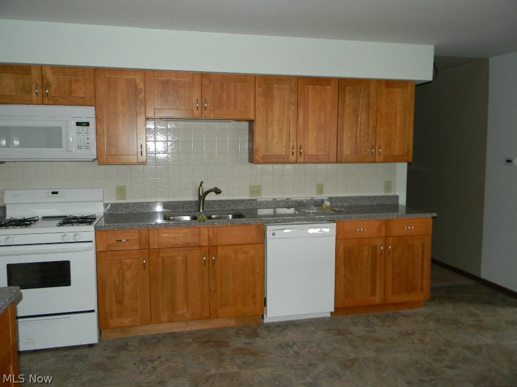 Saybrook Hill 01 - Residential