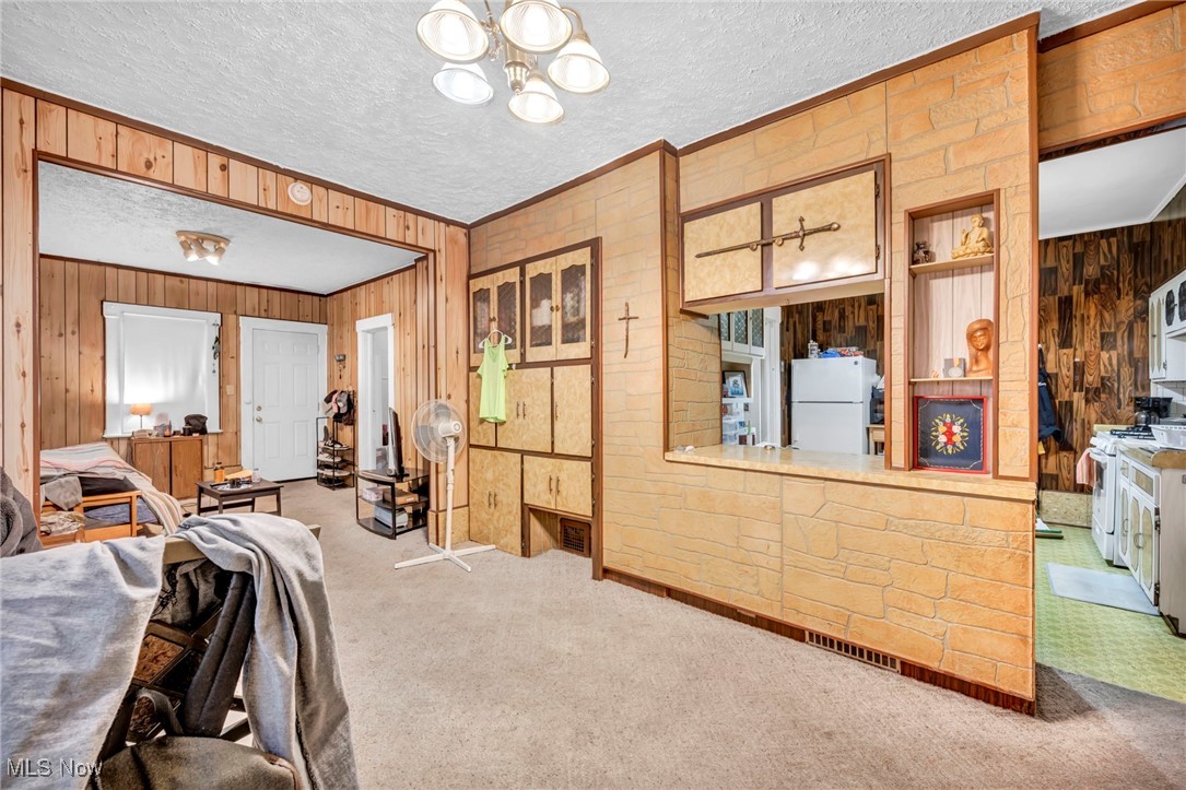 birdtown - Residential Income