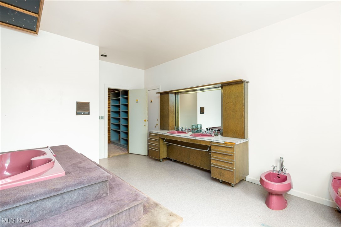 7720 Wadsworth Rd, Medina, Ohio image 38