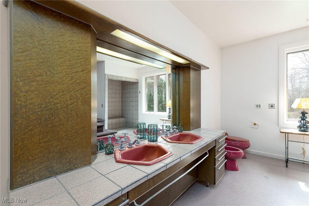 7720 Wadsworth Rd, Medina, Ohio image 37