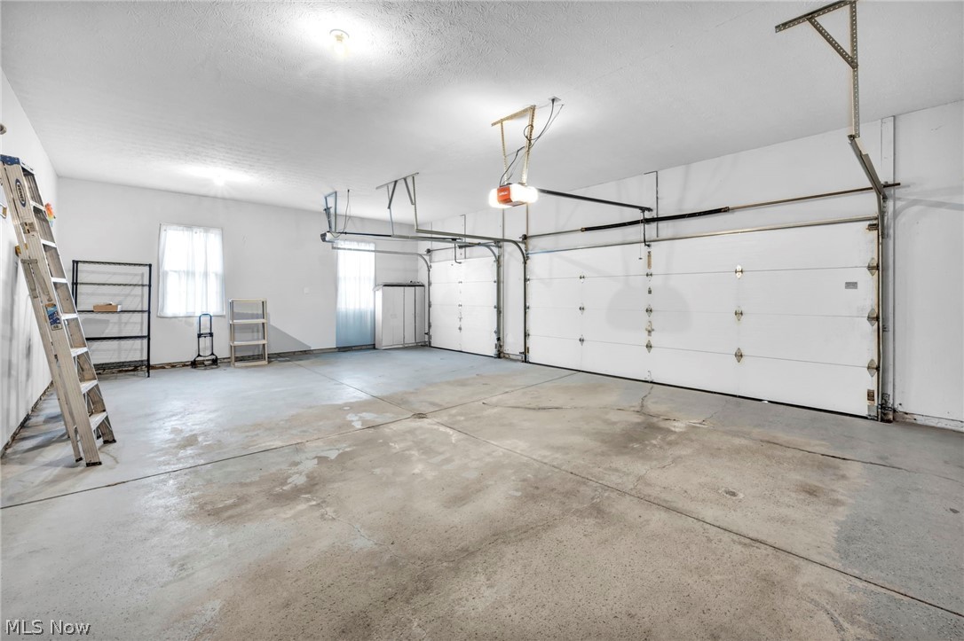 Foxwood Estates - Residential