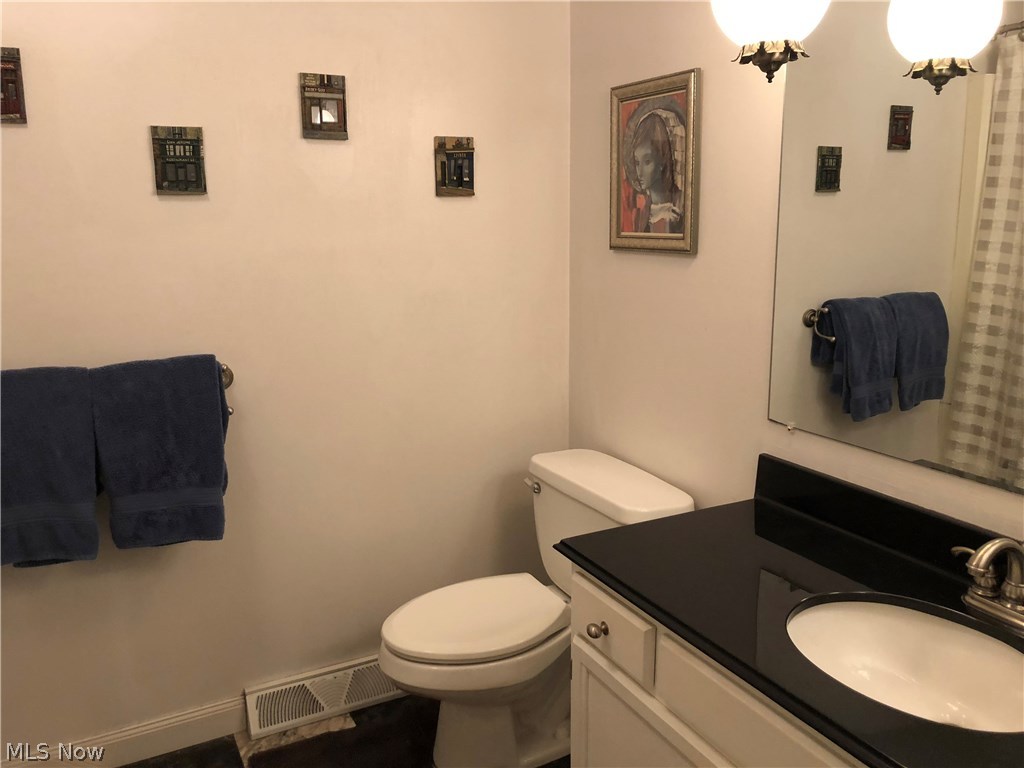 Aurora Shores 10 - Residential