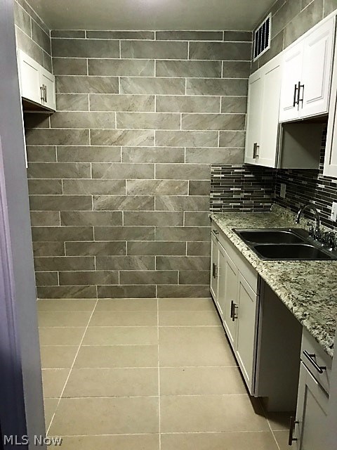 South Park Manor Condo - Residential