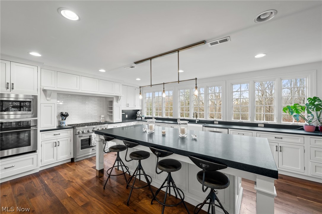 H S Kents - Residential