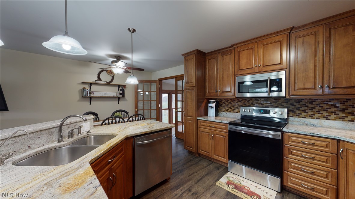 Briarwood Village - Residential