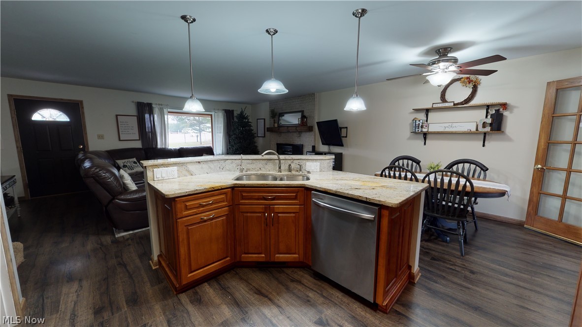 Briarwood Village - Residential