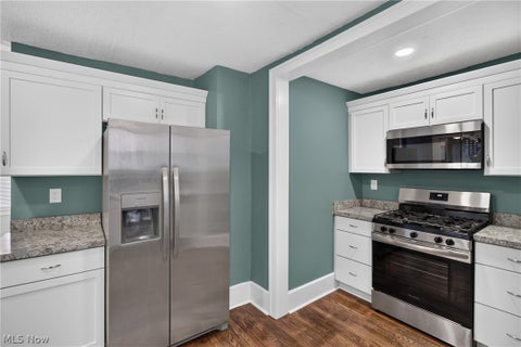 Tiny photo for 231 Erie Street, Elyria, OH 44035 (MLS # 5255314)