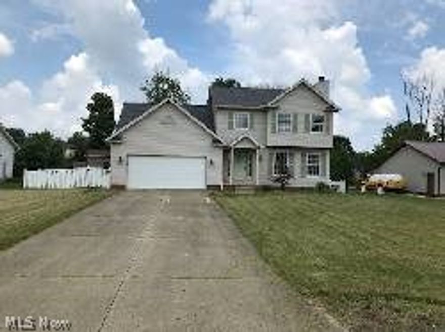 To settle the estate of Phyllis Jean Custer Estate. Stark Co. case #230544, all sells on location: Wednesday, August 08, 2018 - 5:30 PM  - Real Estate: 1,800+-sq.-ft. home with two-car attached garage, kitchen, formal dining room, large living room, bonus room or office, rear deck, ½ bath, all on the main level. 4 bedrooms up, one master with full bath, 2nd full bath up. Unfinished basement, FA gas heat, central air, fenced in back yard, dead-end cul-de-sac street. Home built in 1997 but needs updates and repairs. Vinyl siding, shingle roof and public utilities. 10% down auction day, balance due at closing. A 10% buyer’s premium will be added to the highest bid to establish the purchase price, which goes to the seller. Any desired inspections must be made prior to bidding. All information contained herein was derived from sources believed to be correct. Information is believed to be accurate but not guaranteed.