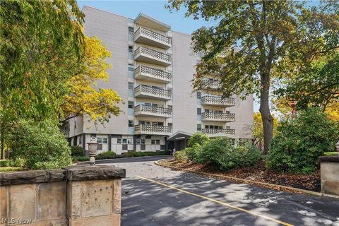 Condo For Sale - 275 N Portage Path Path #7G<br/> Akron, OH 44303