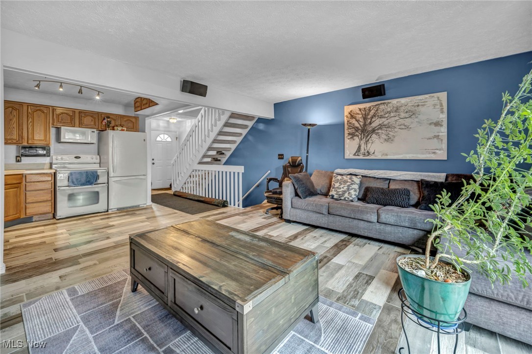 880 Overlook Ridge Drive, Cleveland, Ohio image 4