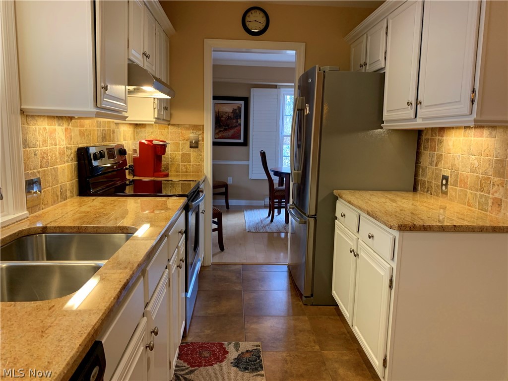 Park Place Condo - Residential