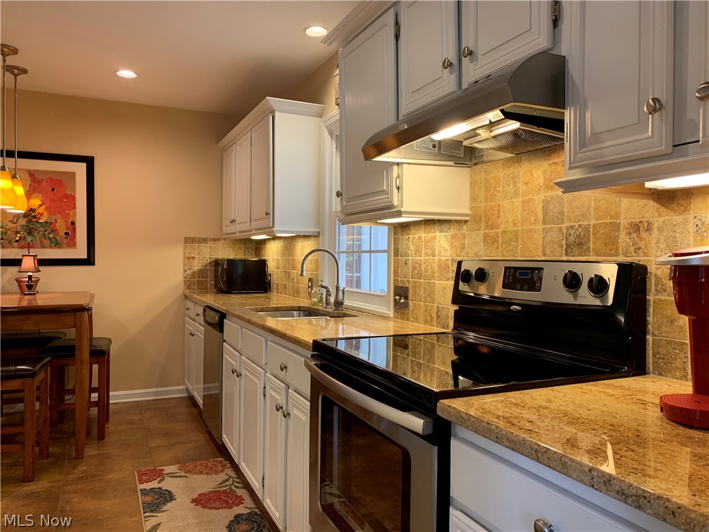 Park Place Condo - Residential