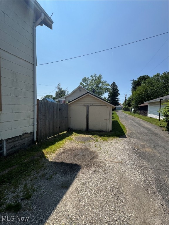 1719 E 48th Street, Ashtabula, Ohio image 13
