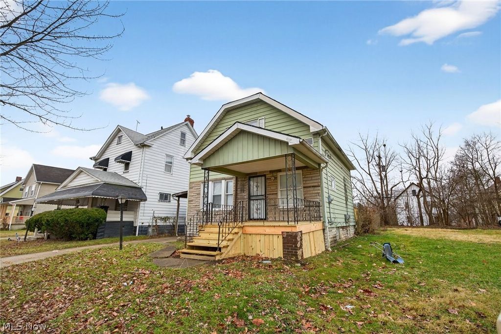 Photo of 3628 E 133rd Street, Cleveland, OH 44120 (MLS # 5203605)